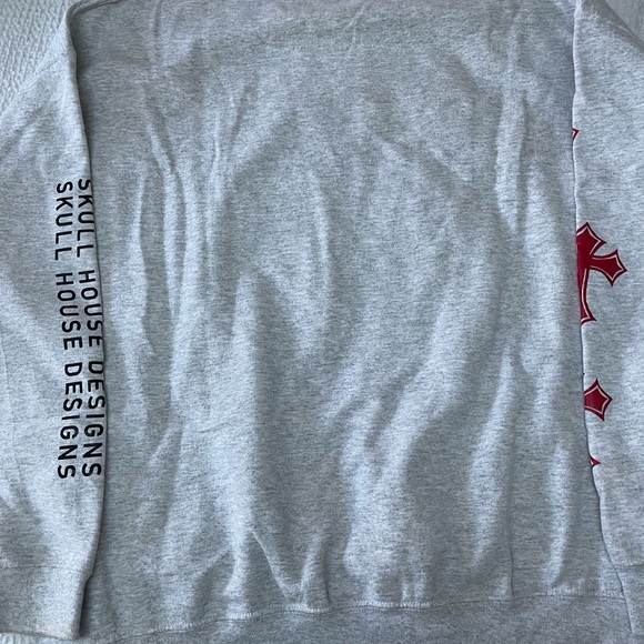 SKULLHOUSE graphic crewneck sweatshirt - Picture 4 of 4